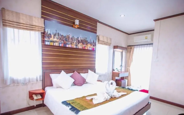Bander Hotel