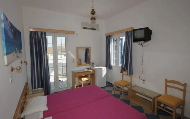 Bofor Studios & Rooms