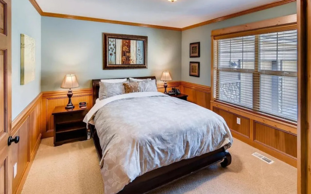 Evergreen Mountain Lodge