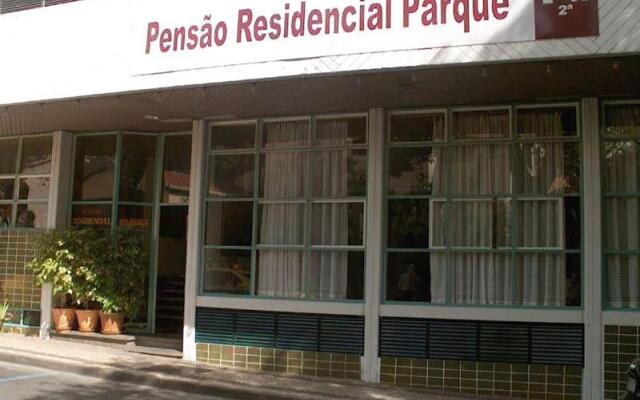 Отель Residencial Parque Португалия, Фуншал - отзывы, цены и фото номеров - забронировать отель Residencial Parque онлайн вид на фасад