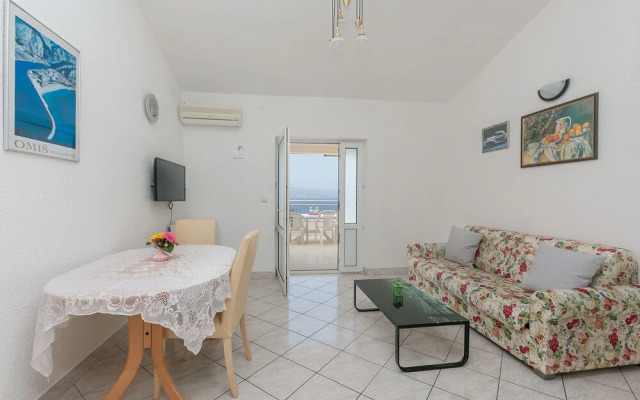 Apartments Luca