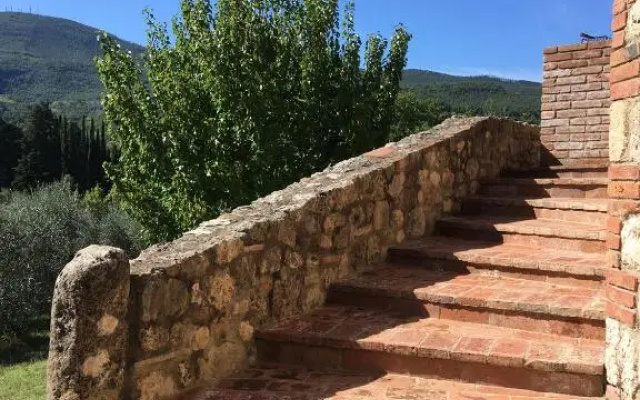 Podere Bargnano Cetona, Sleeps 10, Pool, WiFi