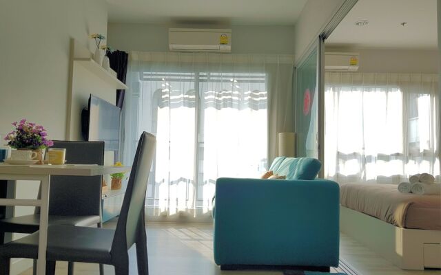 Отель 1Br Centric Sea 115 With Infinity Pool Паттайя комната для гостей