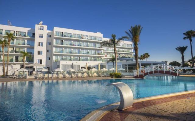 Tsokkos Protaras Hotel вид на фасад