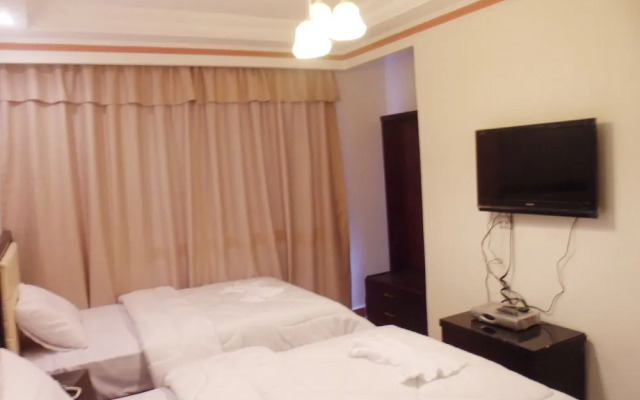 Mandarin Hotel