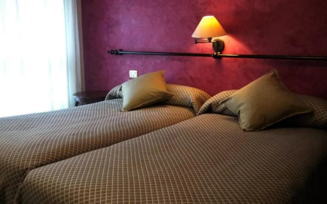 Hotel Lena