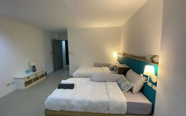 Five Loaves Beds Patong