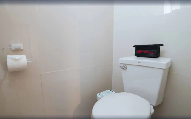 Reddoorz Premium @ Guadalupe Village