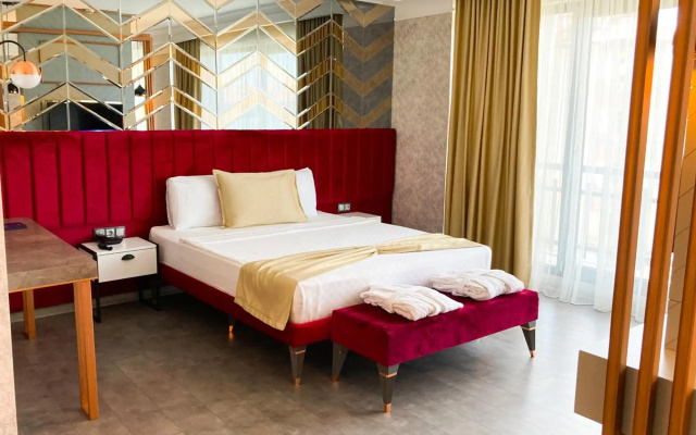 Nenessa Hotel