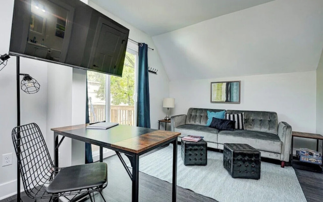 The Oasis Studio - Fountain Square