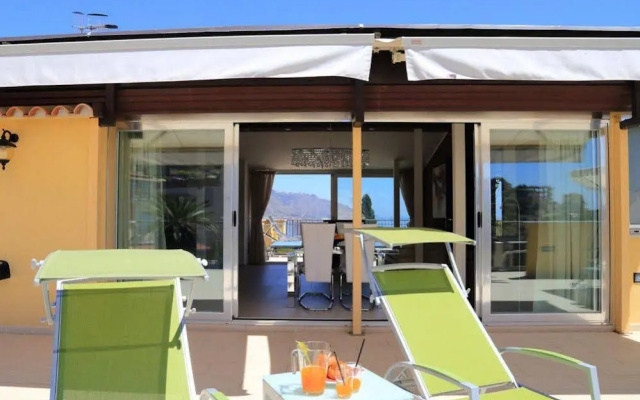 Panoramic Apartments