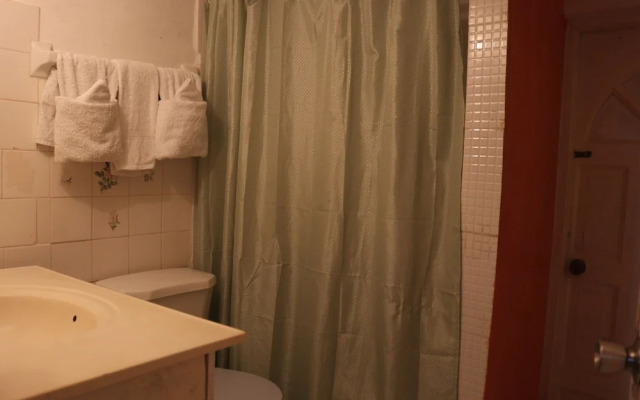 Hibiscus Hostel