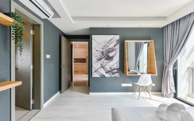Suasana Suites by Subhome