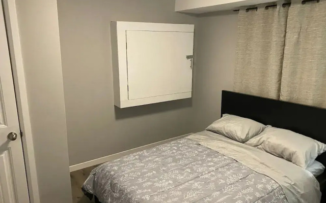 Modern 3 BR Home - Family Friendly