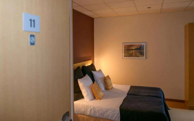 Best Western Axis Hotel
