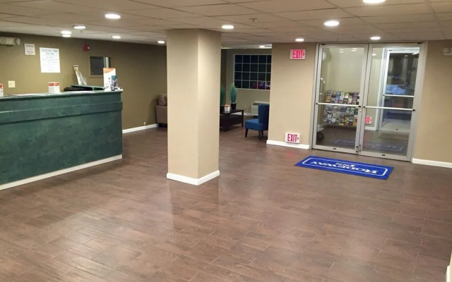 Rodeway Inn & Suites