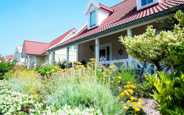 Detached Villa With a Terrace Near the Beach