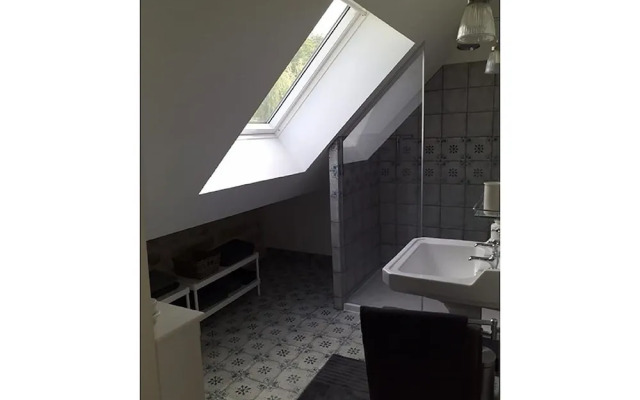 Chic Villa in La Chapelle-blanche-saint-martin With Jacuzzi