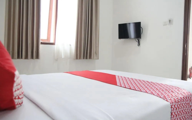 Oyo 964 Bandung Central Guest House