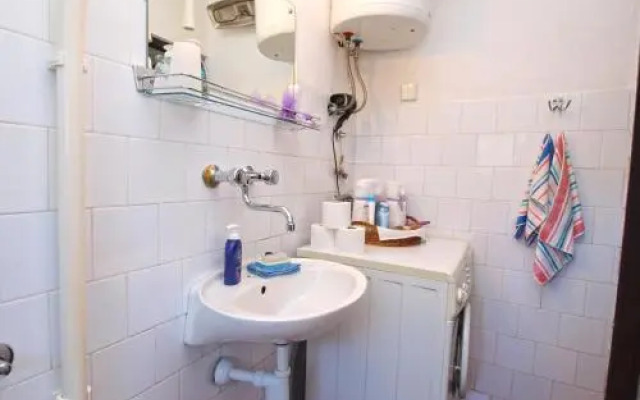 Apartment Rade 1027