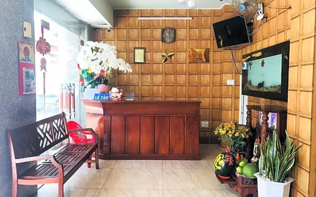 Thuy Van Hotel