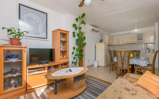 Apartment Marinko