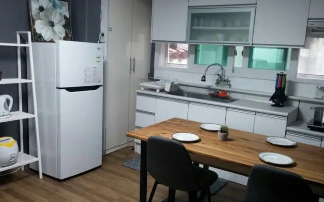 W Guesthouse
