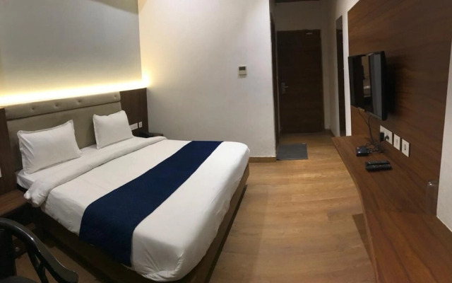 Kingston House Vibhutikhand