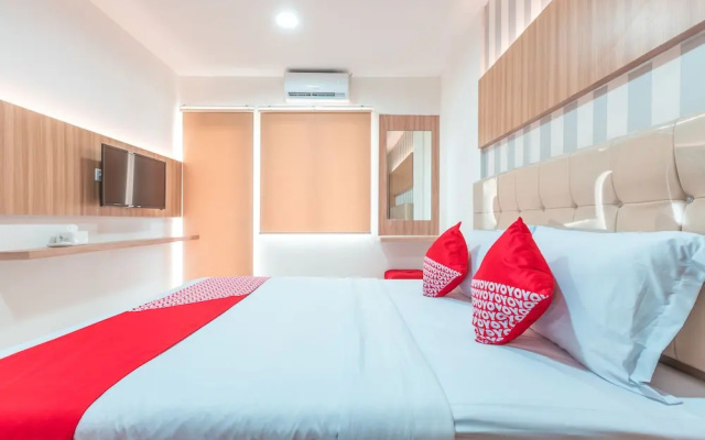 Sentul Tower by OYO Rooms