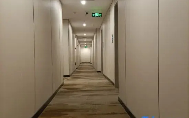 Mi'ao Express Hotel