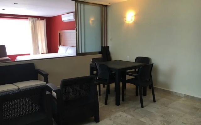 Ocean Plaza 5A by Praia