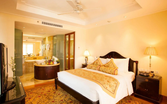 Indochine Palace