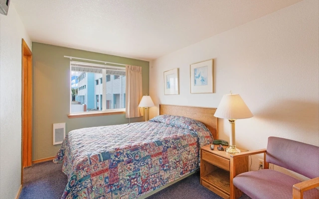 Windjammer Condos