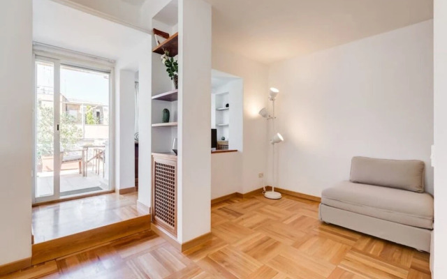 Elegant and Stylish Flat15min From the City Center