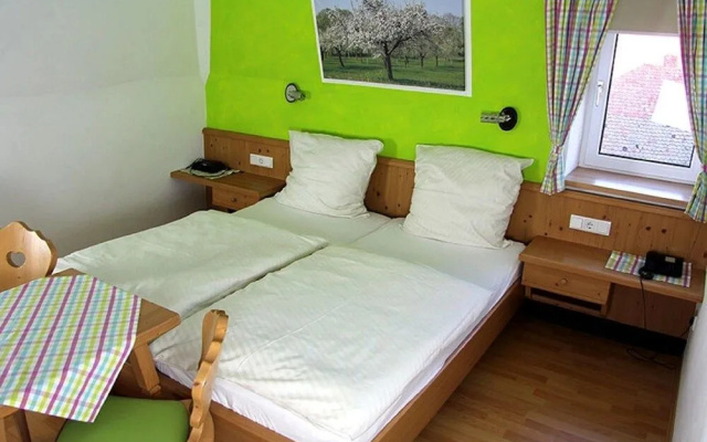 Gasthof Pension Zum goldenen Hirschen