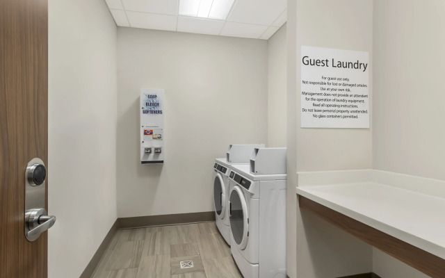 Holiday Inn Express Spring Hill by IHG