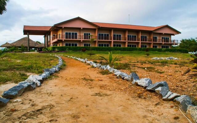Отель Bojo Beach Resort вид на фасад