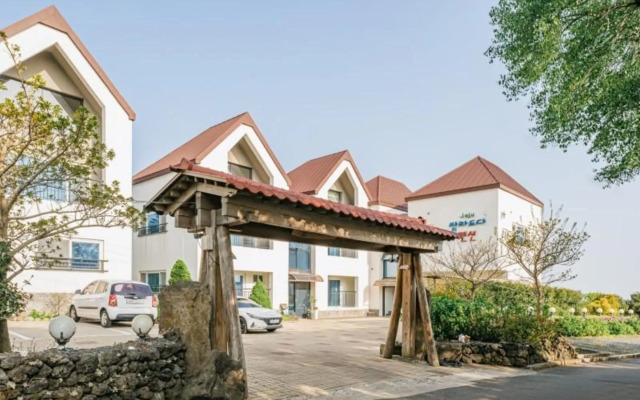 SeogwipoTamradoda Pension