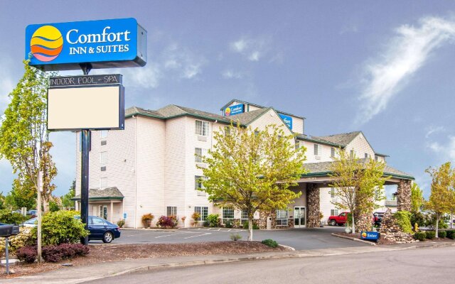 Comfort Inn and Suites Salem in Salem, United States of America from 129$, photos, reviews - zenhotels.com hotel front