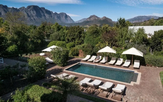 Plumwood Boutique Hotel