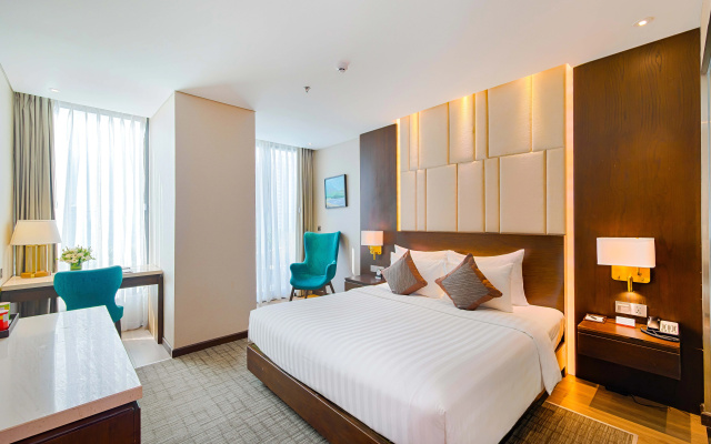 New Orient Hotel Danang