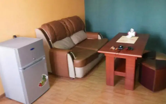 Hrashk Hotel