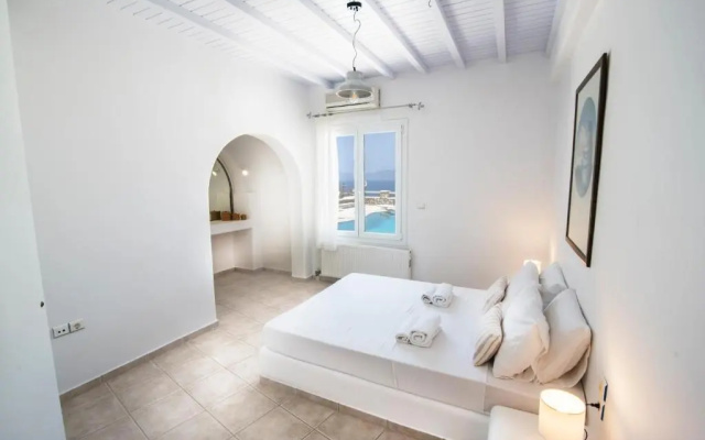 Stunning Villa 4BR in Mykonos