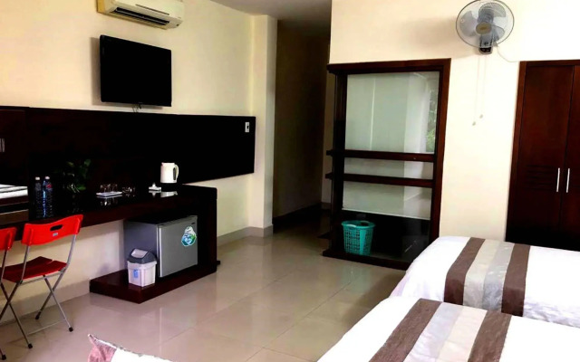 Bao Quyen Hotel