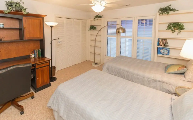 Dolphin Watch 3 Bedroom Condo by RedAwning