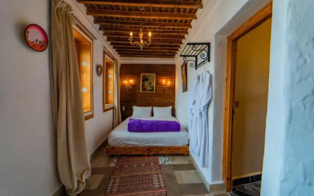 Riad la santa