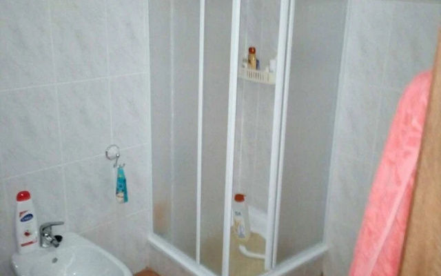 House With 2 Bedrooms in Freches, With Terrace