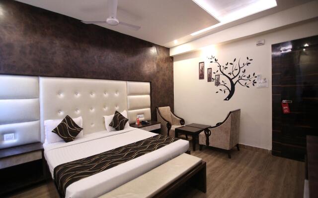 OYO 4779 Hotel Vansh Palace комната для гостей