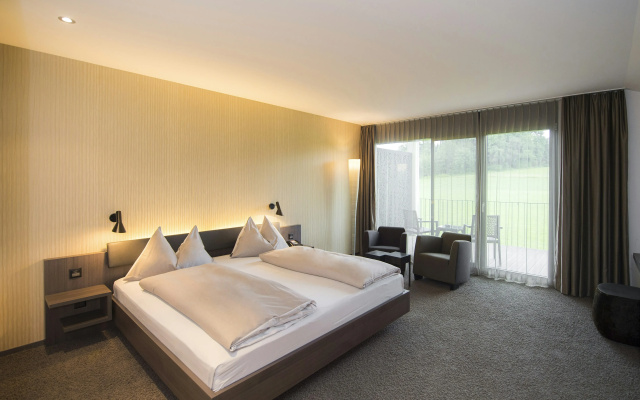 Small Luxury Hotel Wellnesshotel Golfpanorama