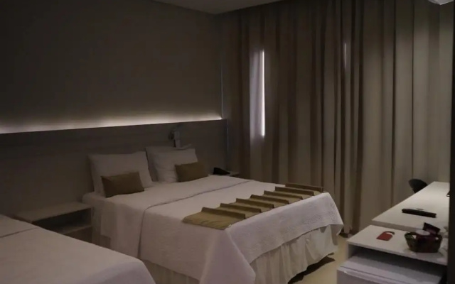Pak Suítes Hotel